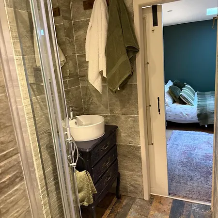 High Dyke 1 - Bed Nr *